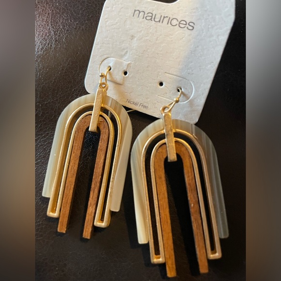 Maurices Jewelry - NWT Maurice’s Natural Rainbow Earrings - resin and wood about 2” long